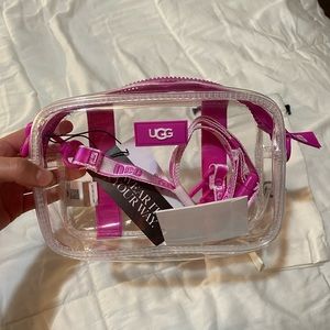 ugg purse/makeup bag/toiletries bag/ ect. pink never used before.